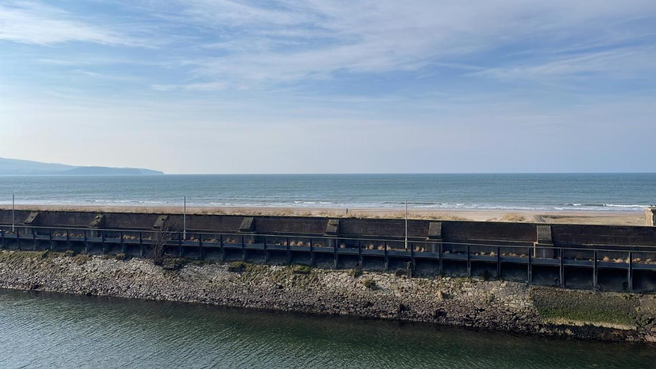 The Marine - Balcony - Beach View - Coorie Doon Stays แอร์ ภายนอก รูปภาพ